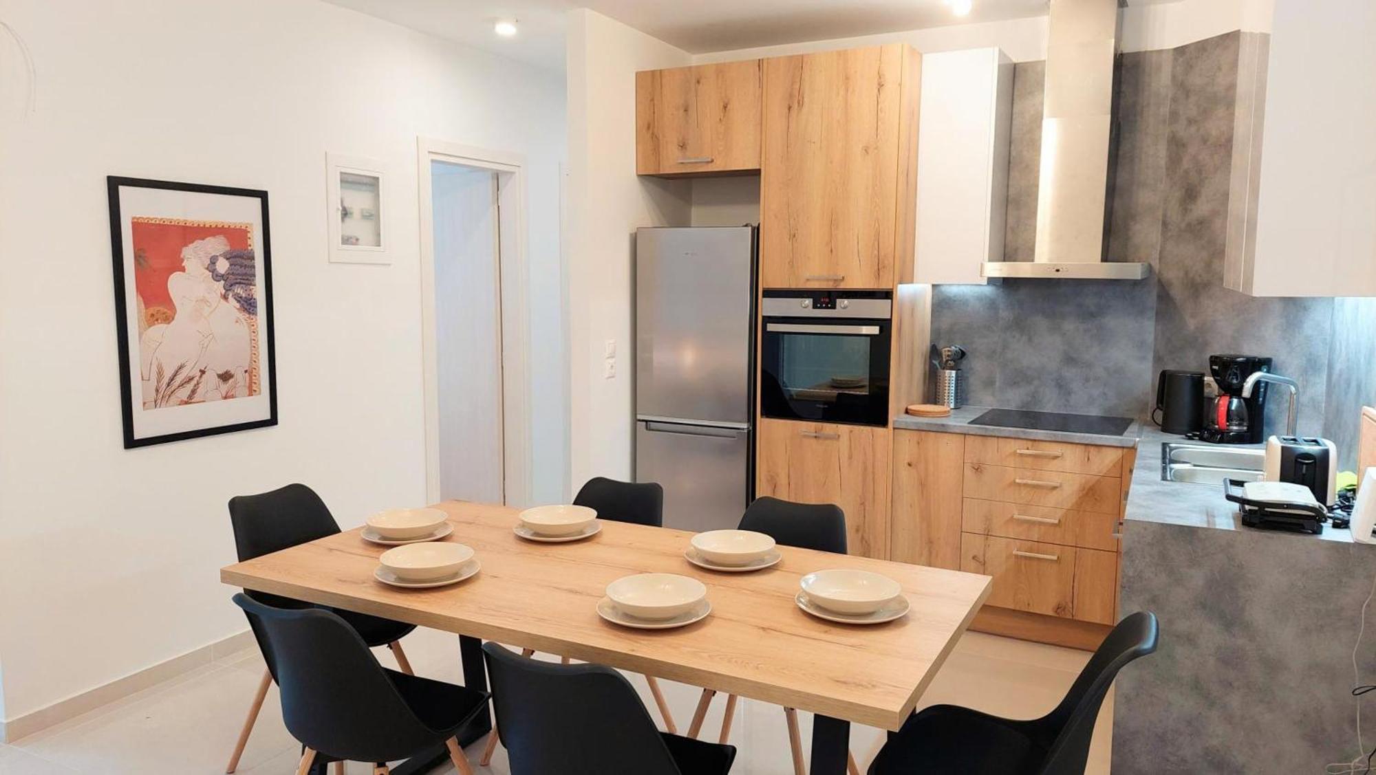 Wonderful Apartment In Acropolis Athena Bagian luar foto