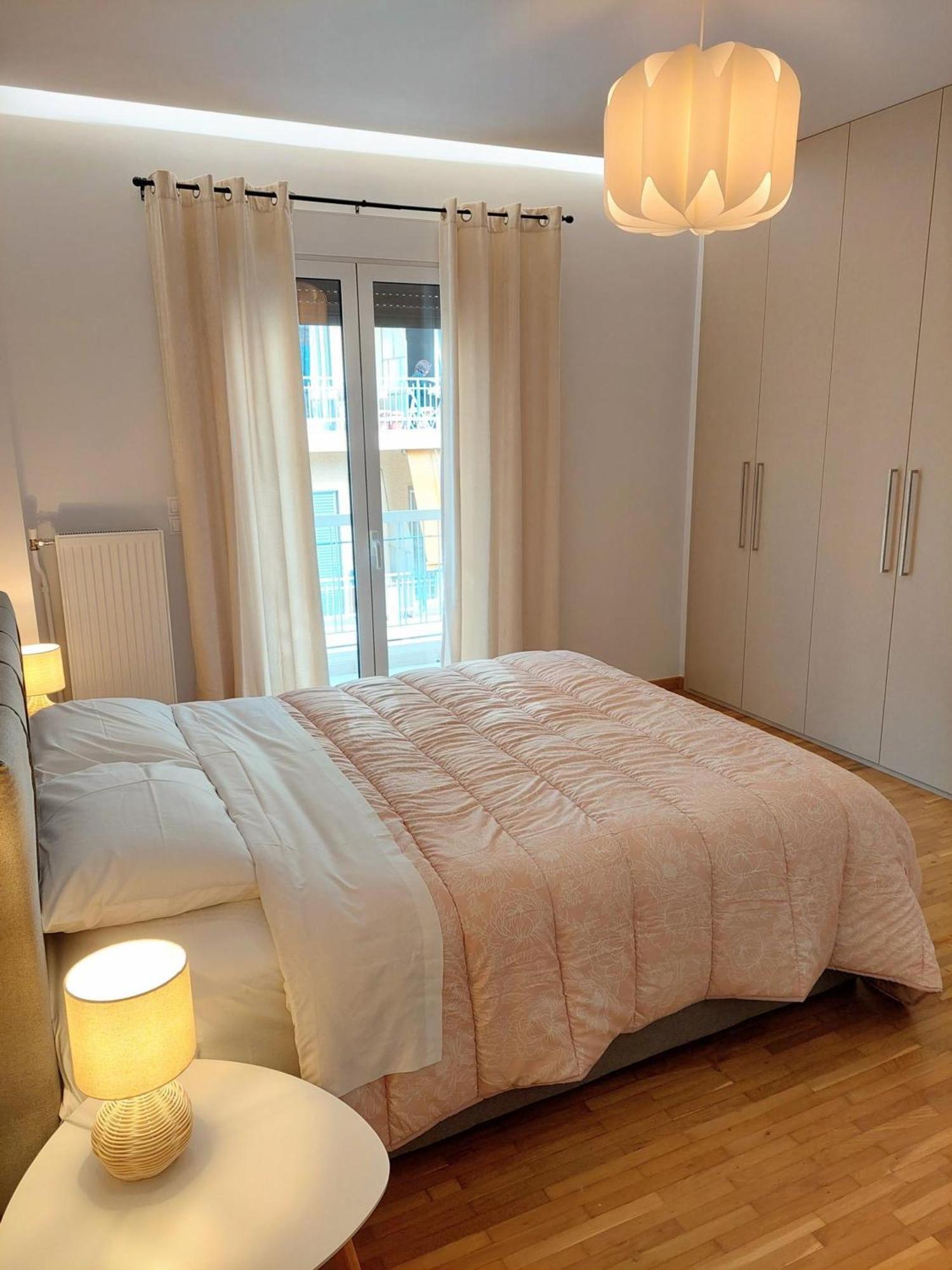 Wonderful Apartment In Acropolis Athena Bagian luar foto