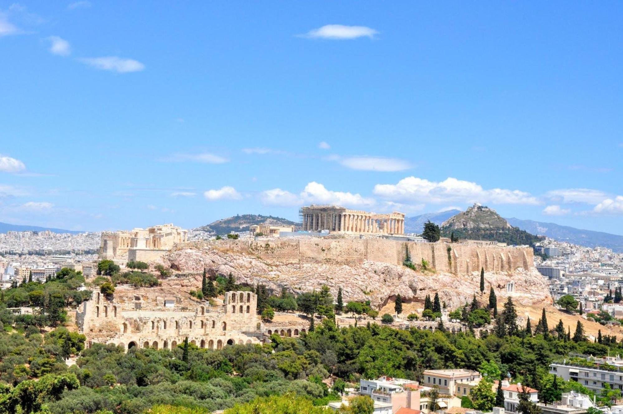 Wonderful Apartment In Acropolis Athena Bagian luar foto