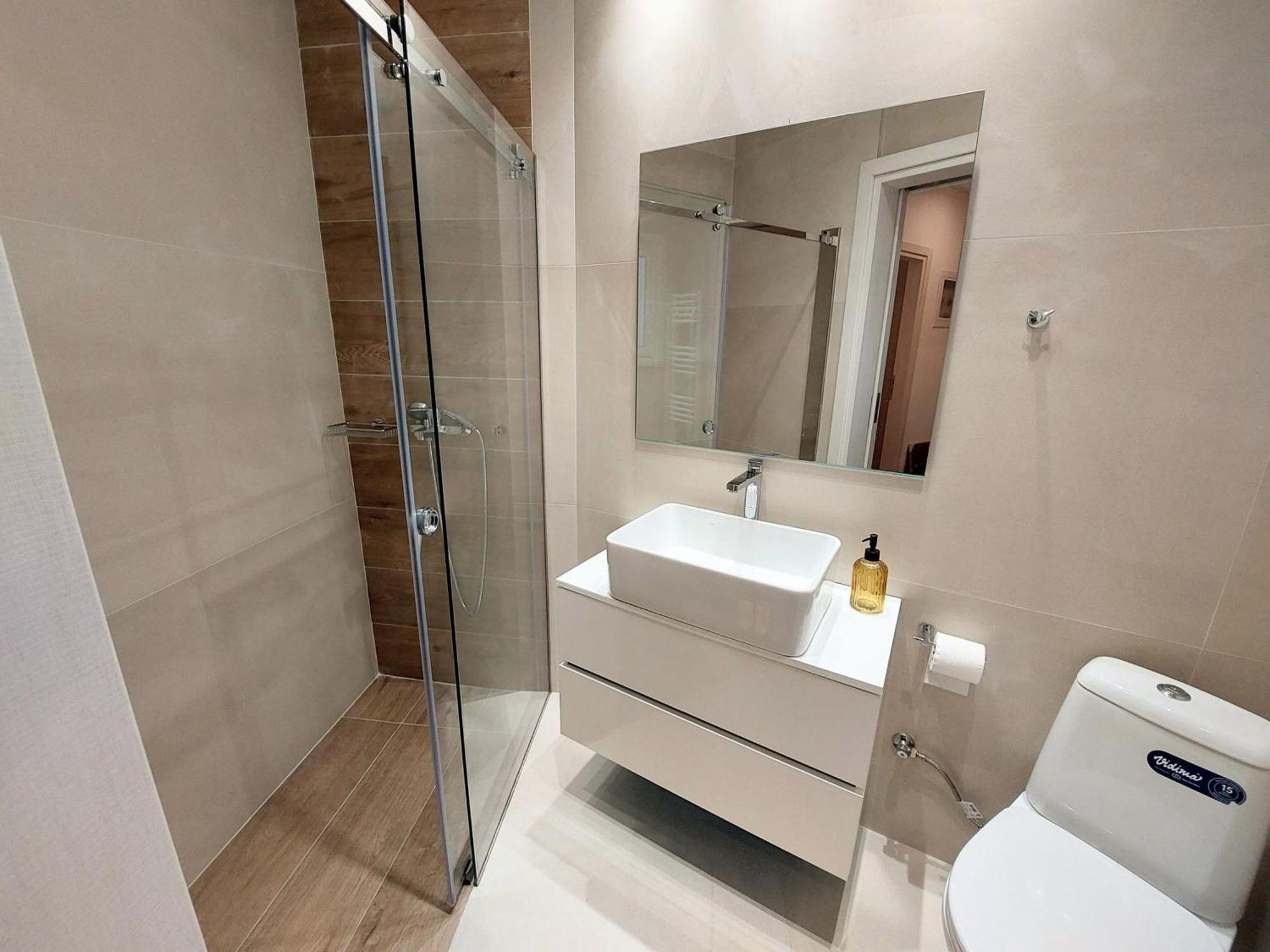Wonderful Apartment In Acropolis Athena Bagian luar foto