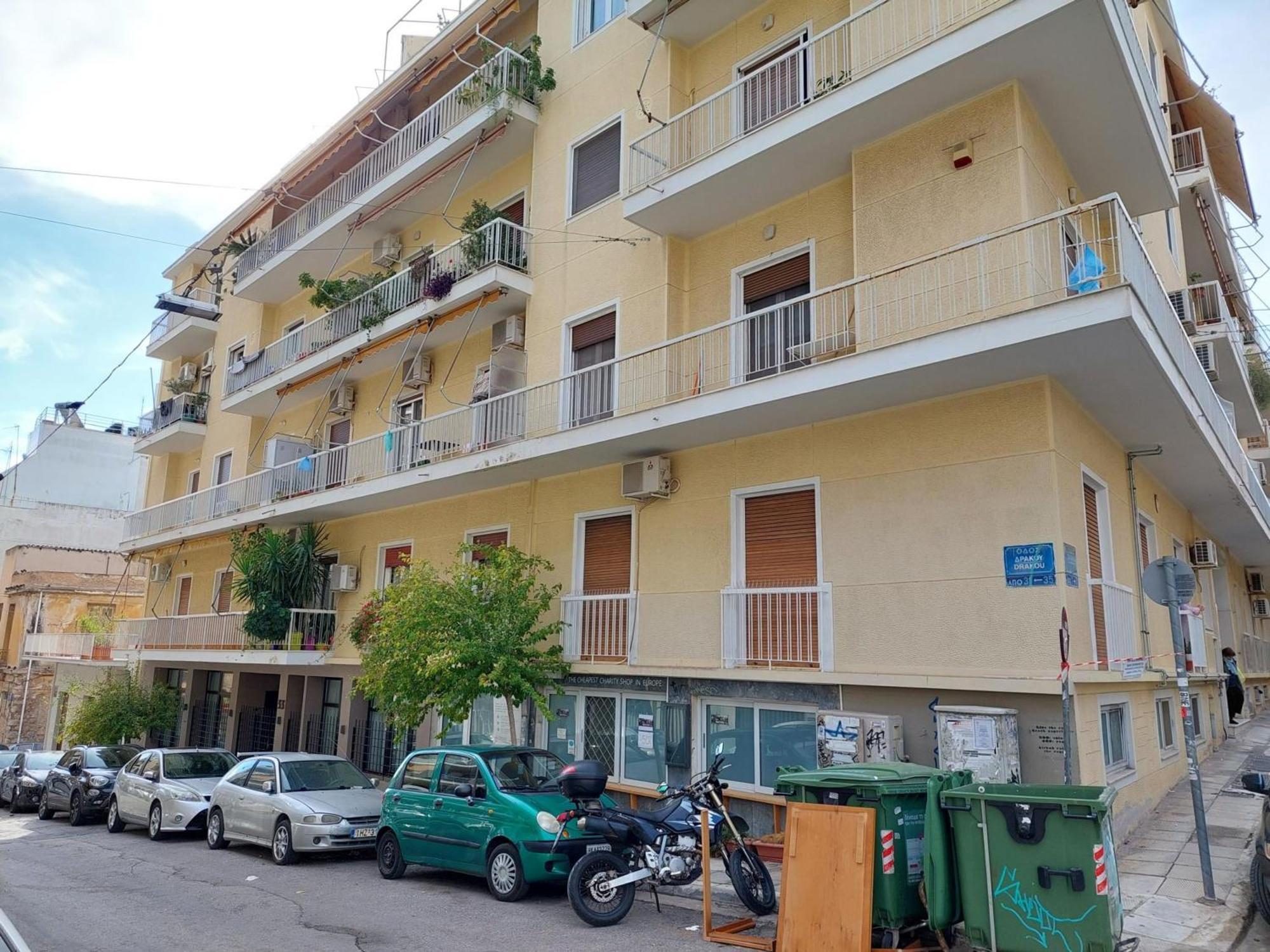 Wonderful Apartment In Acropolis Athena Bagian luar foto