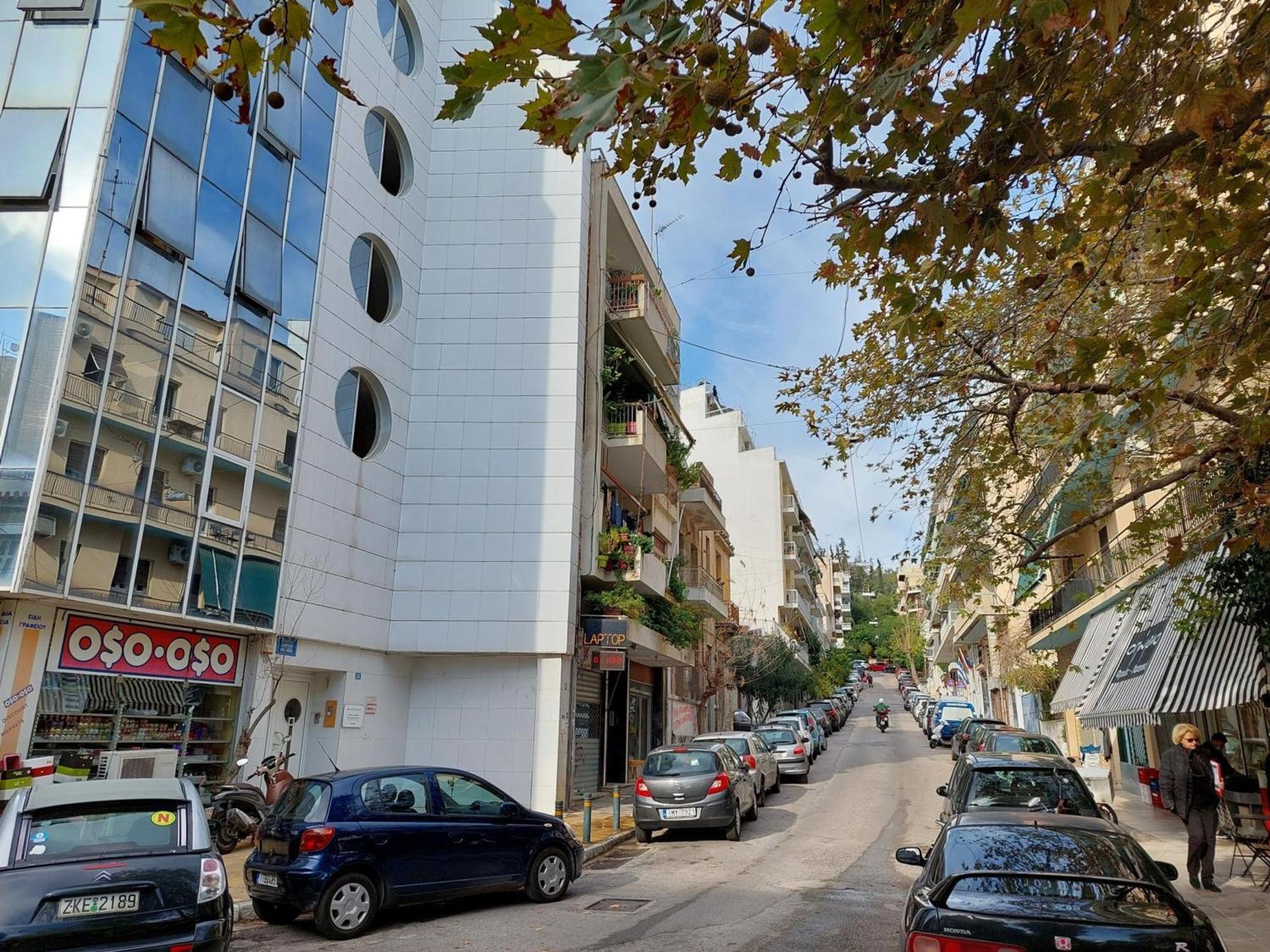 Wonderful Apartment In Acropolis Athena Bagian luar foto